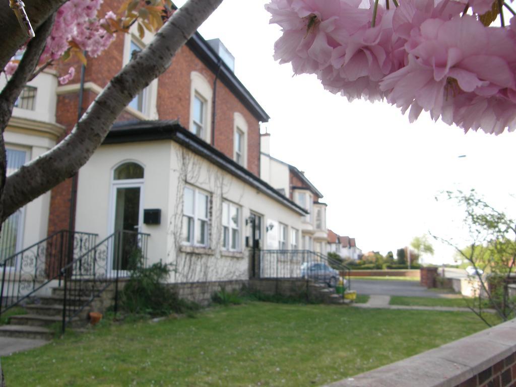 The Shelbourne Apartment Southport Exterior foto
