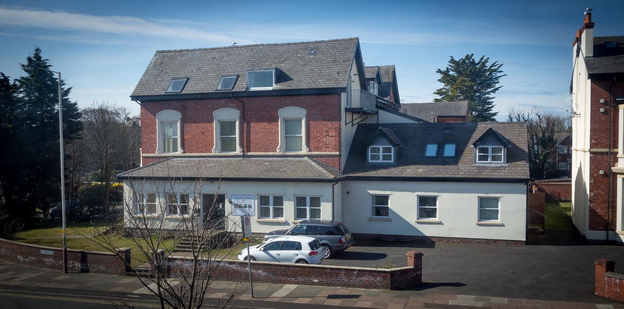 The Shelbourne Apartment Southport Exterior foto